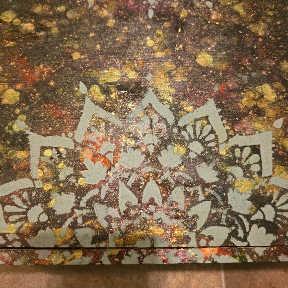 HANDCRAFTED Upcycled Wood Wine Box HANDPAINTED Barwear Travel Picnic Festival - Picture 8 of 17